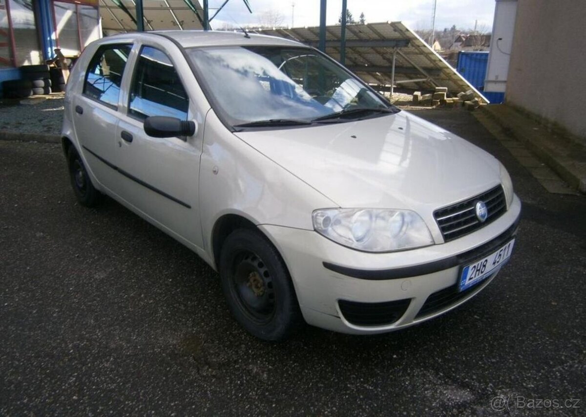 Fiat Punto 1.2i CZ benzín manuál 44 kw