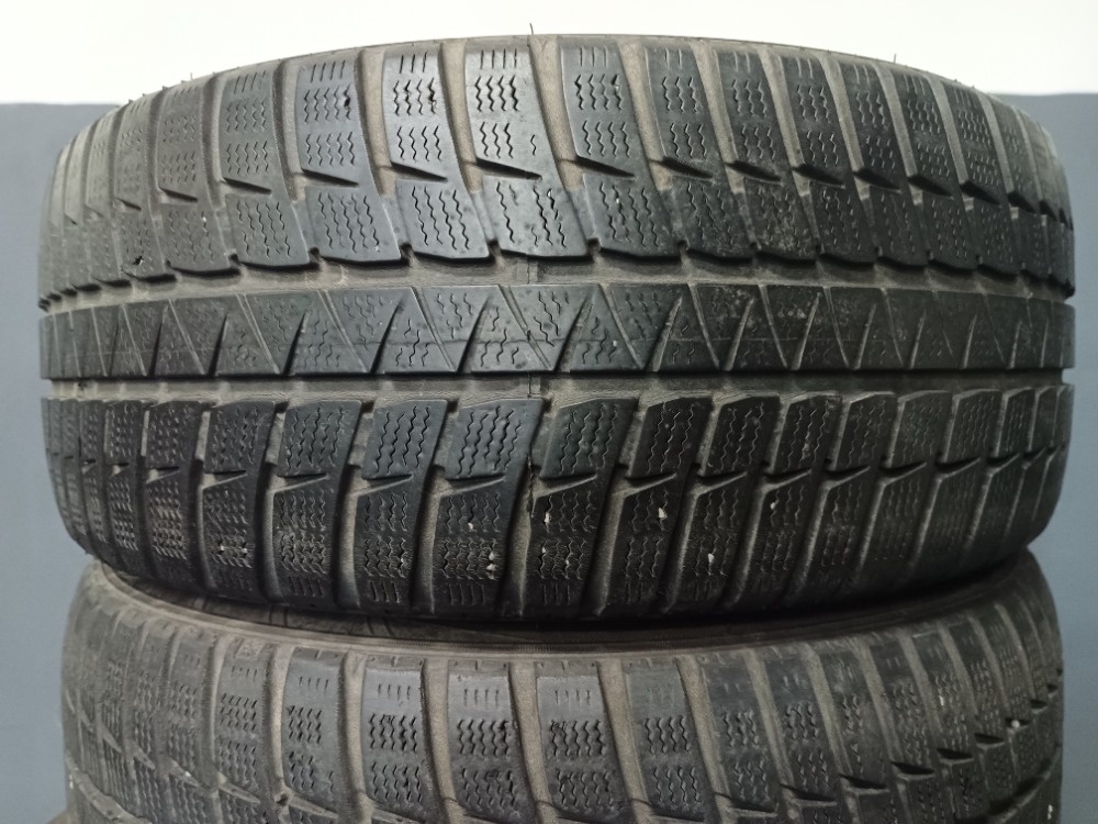 215/45 R16 FALKEN (2316)