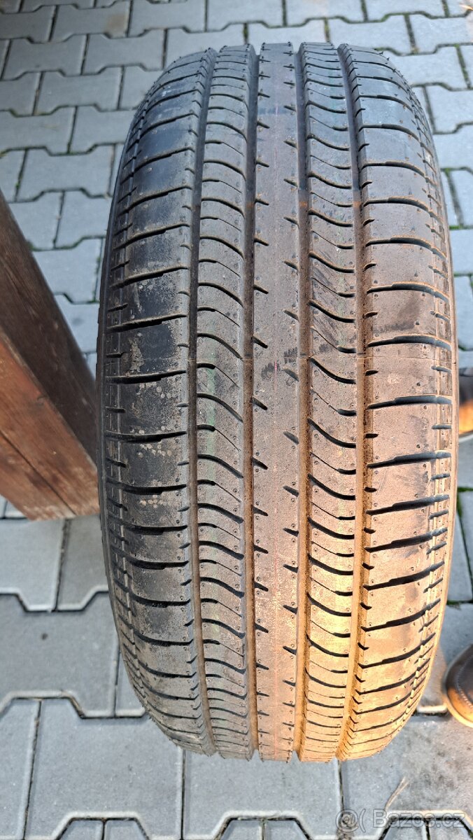 Pneu Bridgestone Turanza 215 60 16