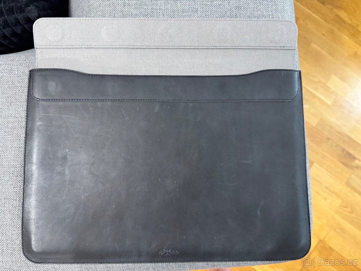 Fixed kožené pouzdro na MacBook Pro 16 - kupované před rokem