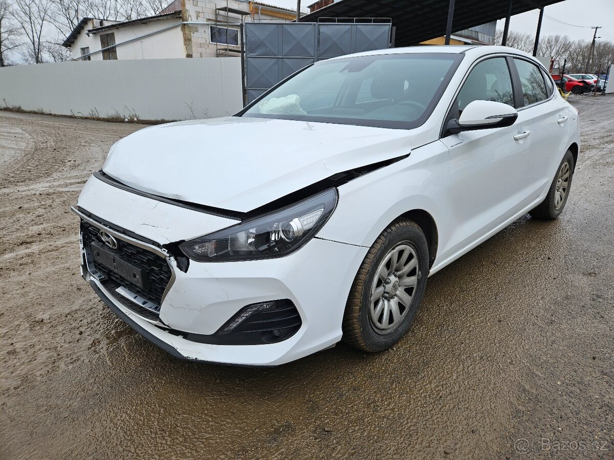 Hyundai i30 1.4 103kw FASTBACK 2020 ČR