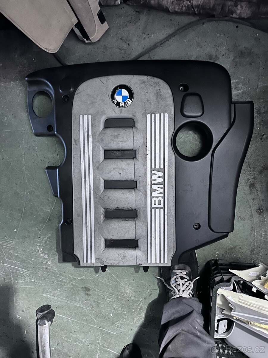 Kryt motoru bmw e60/61