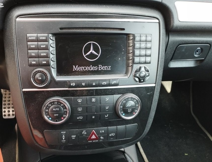 Autoradio/Navigace Mercedes-Benz R