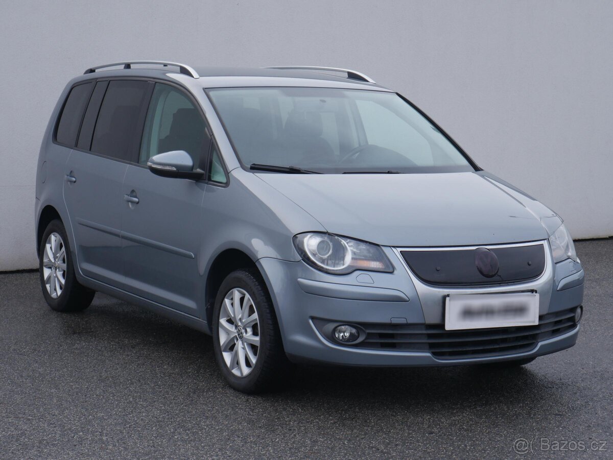 Volkswagen Touran 2.0TDI ,  103 kW nafta, 2009