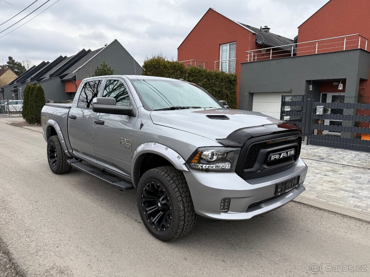 DODGE RAM CLASSIC 2022 PENTASTAR