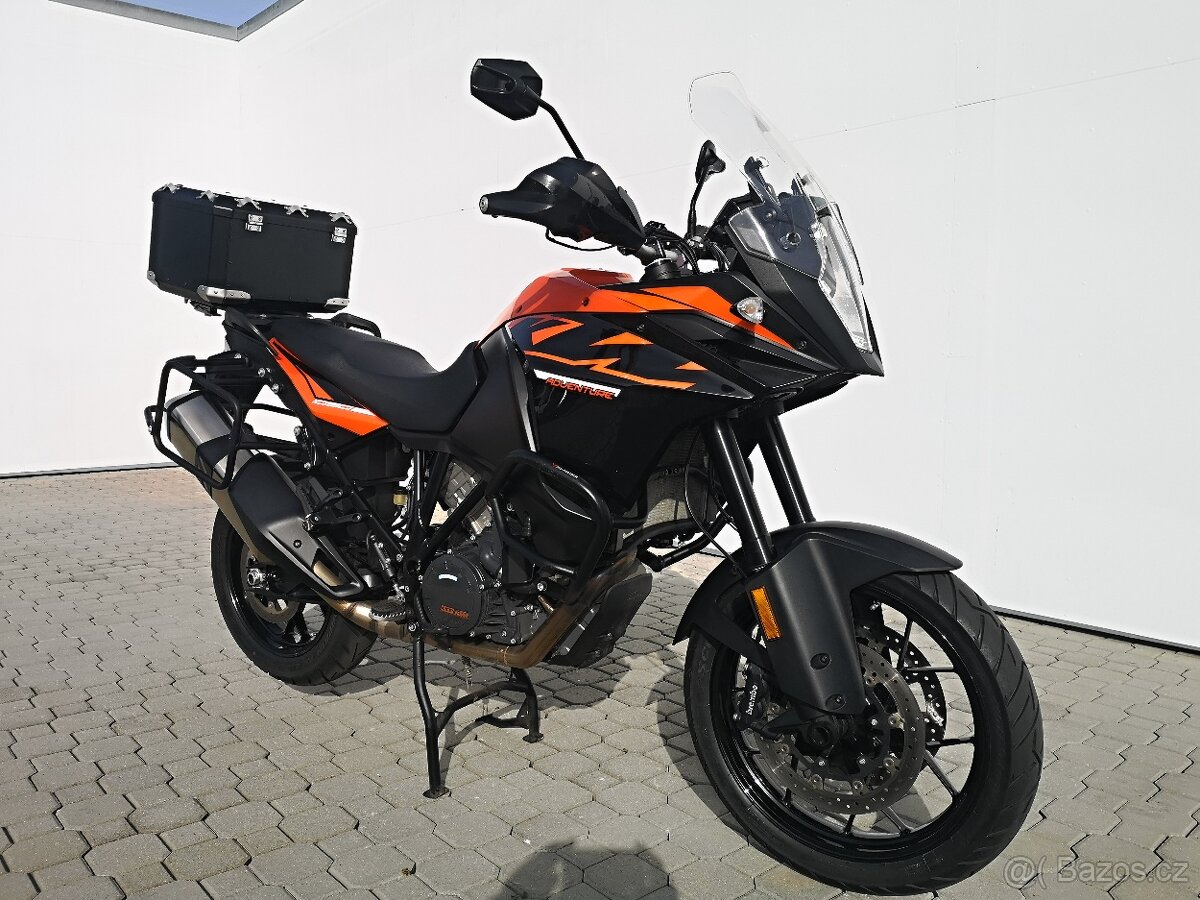 KTM 1090 Adventure provoz 07/2020, 1.majitel, nové v ČR