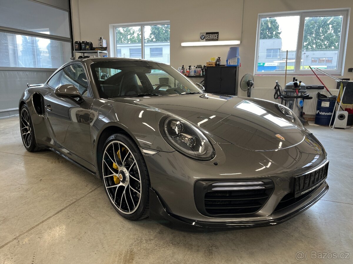 Porsche 911 Turbo S 991