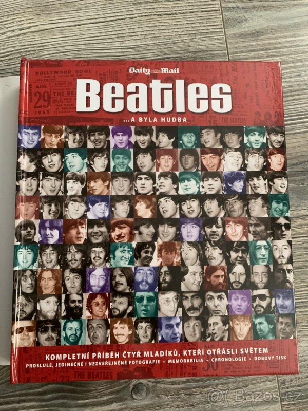 Prodam úplně novou knihu BEATLES a byla hudba