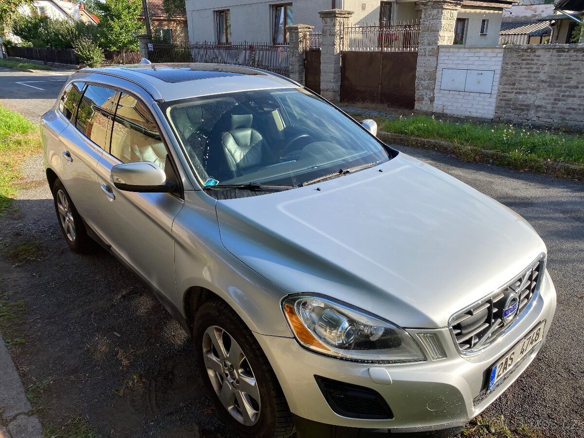 Volvo XC60 2,4 D5 AWD