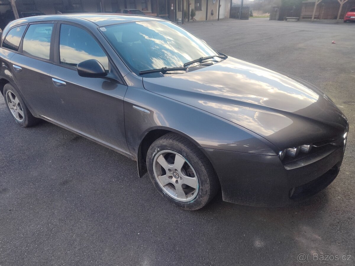 Alfa Romeo 159