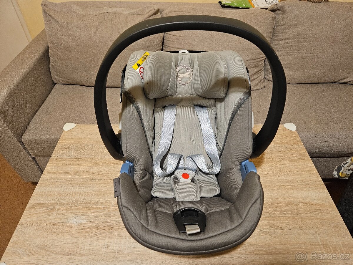 Cybex Aton 5 + základna ISOFIX