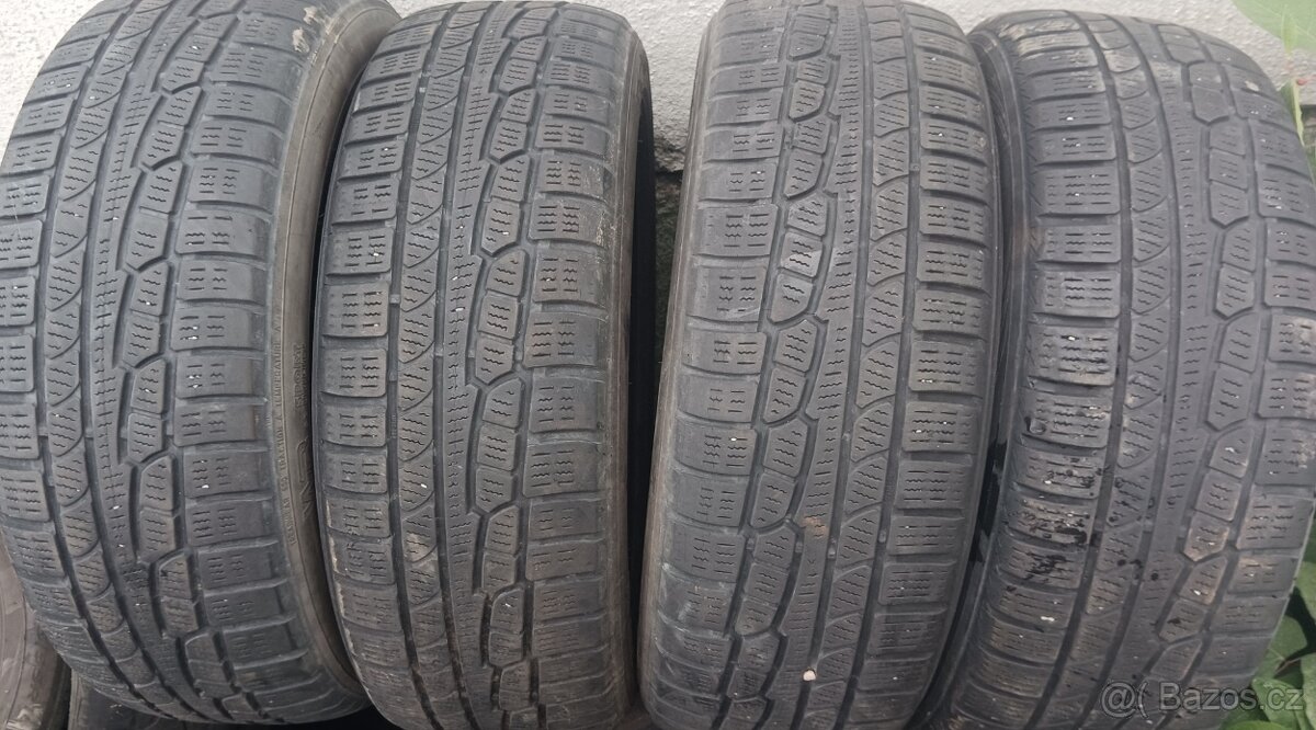 4x 215/60 R17 100V 4X zimní pneumatiky Nokian WR G2 hloubka