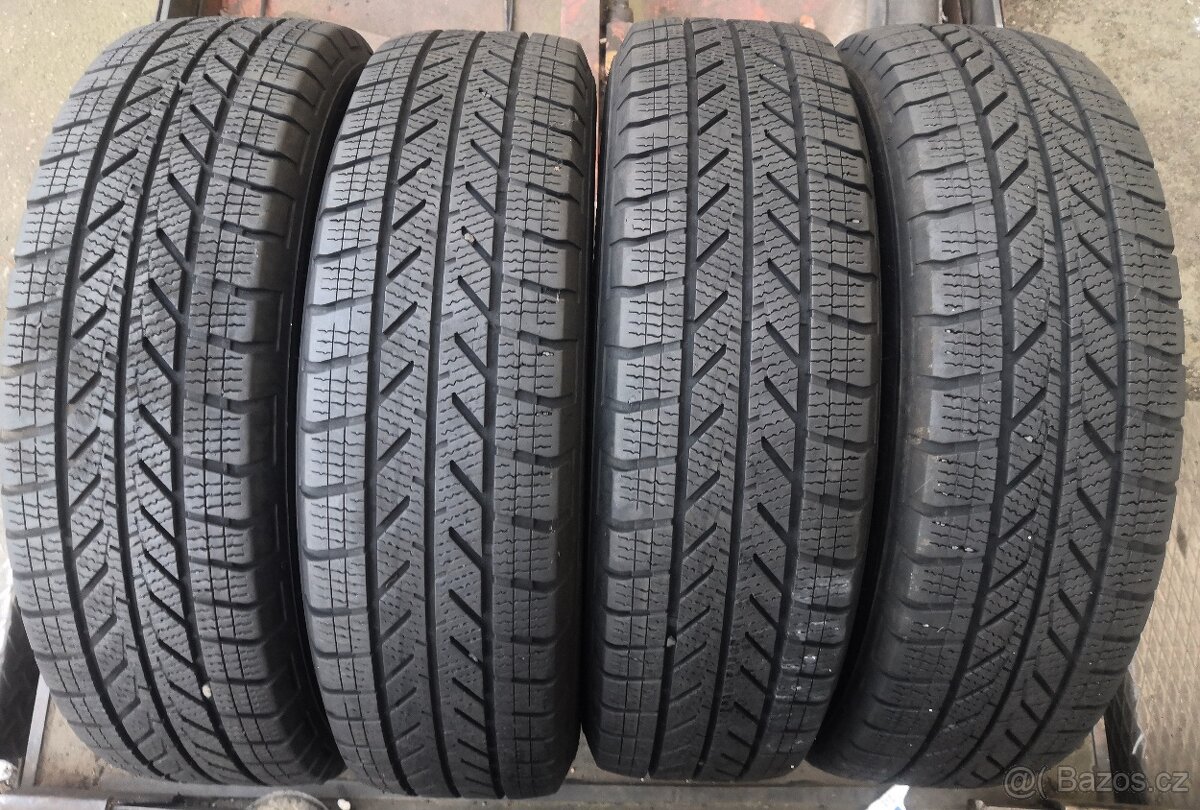 Zimní užitkové pneumatiky Fulda 205/75 R16C 110/108