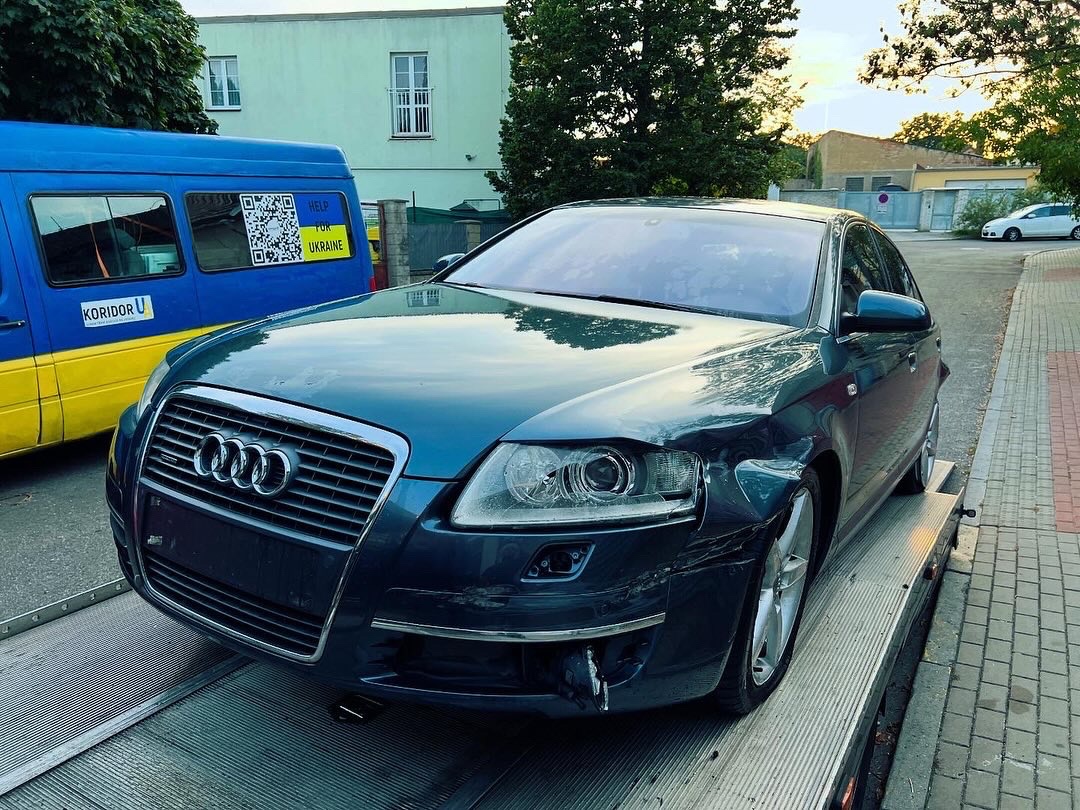 Vůz na náhradní díly Audi A6 C6 4F sedan 2007 ASB JML LZ7R