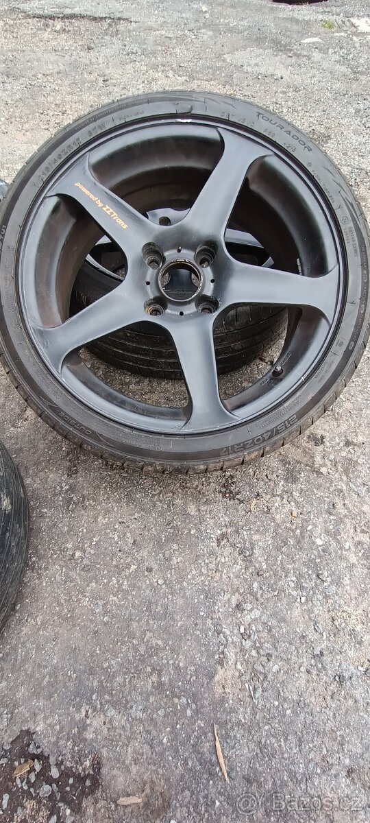 alu kola 4x114,3 215/40ZR17