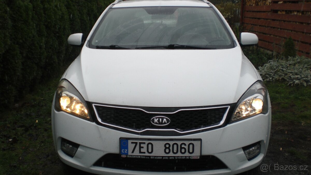 Kia Ceed combi,1,6 benzín,2012,+LPG