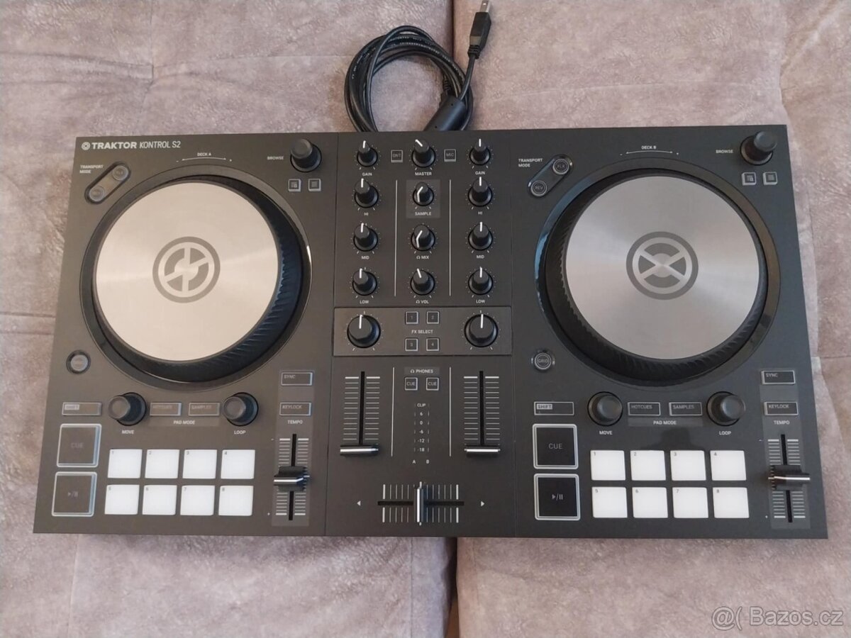 Traktor Kontrol S2 MK3 - dj kontroler, záruka