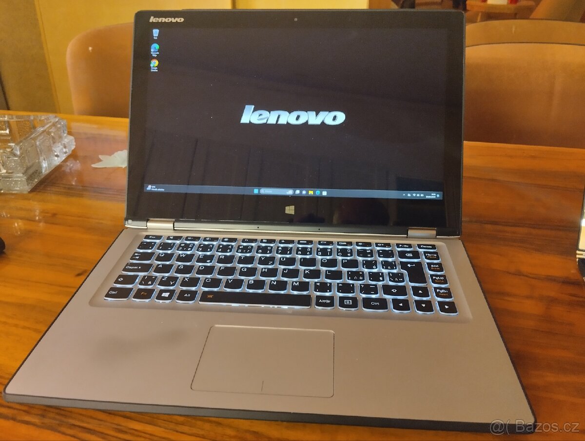 Lenovo Yoga 2,i7 8GB,256GB SSD,podsv.klav.,dot. obrazovka,W