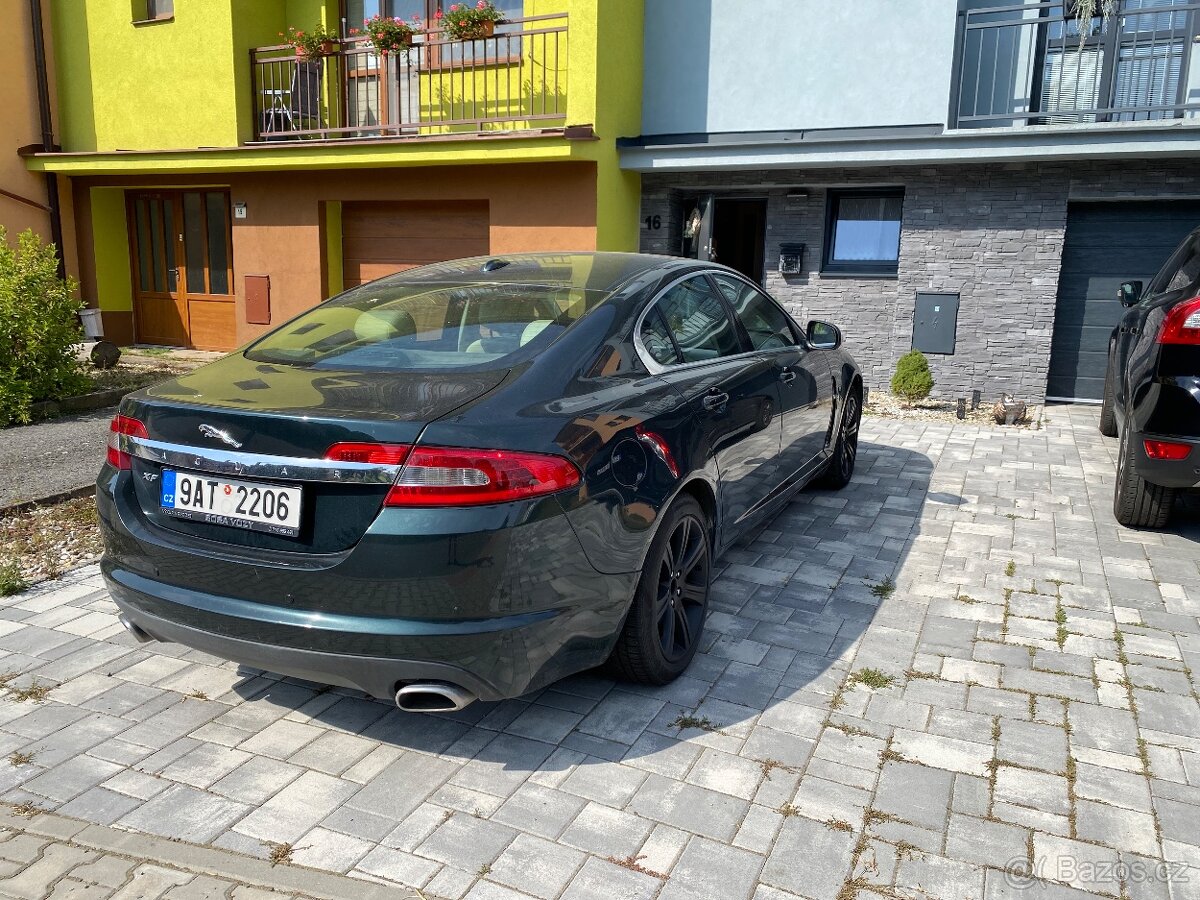 Jaguar XF , 2.7D 152 kw