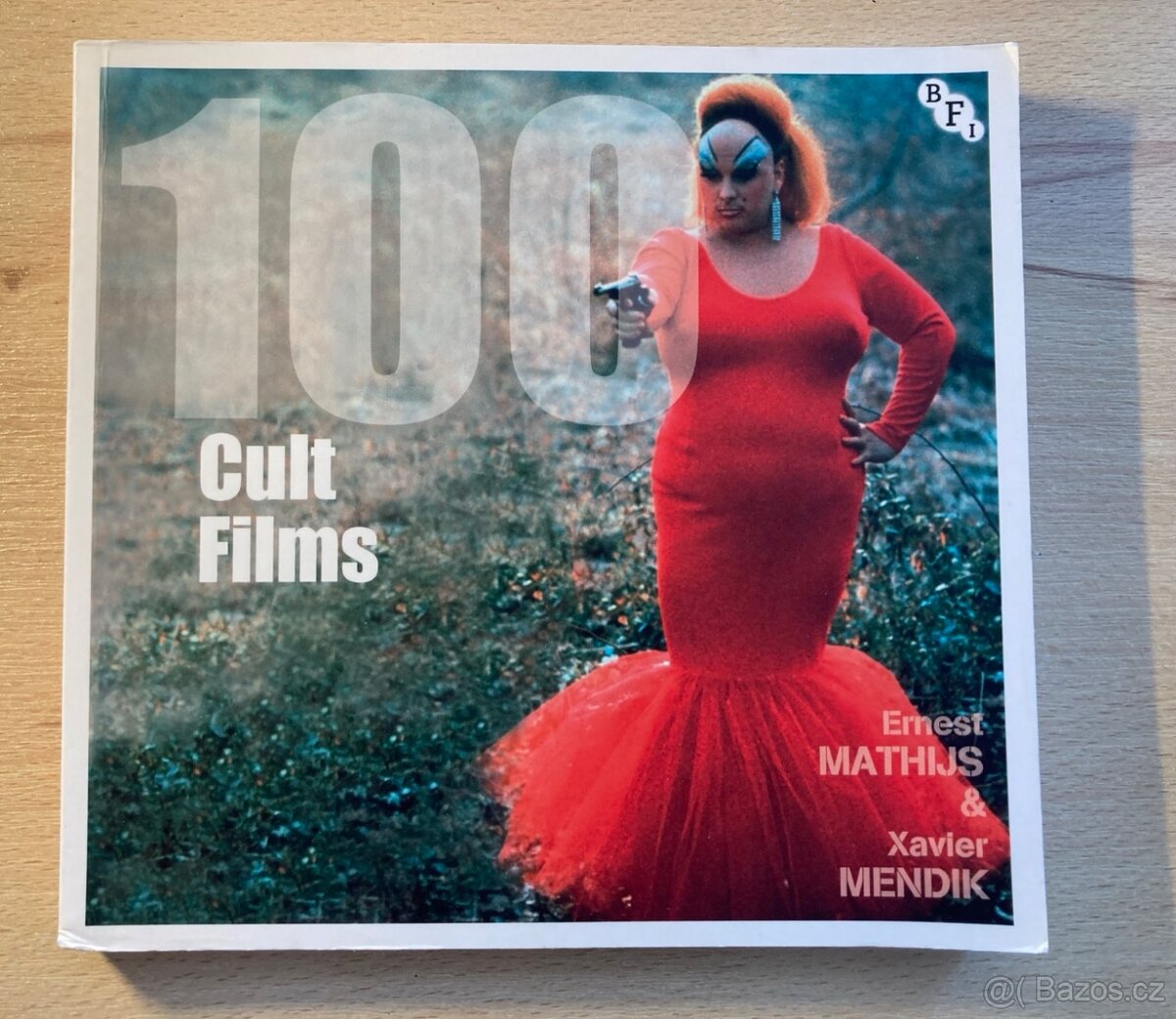 Kniha 100 CULT FILMS od BFI (British Film Institute) ENG