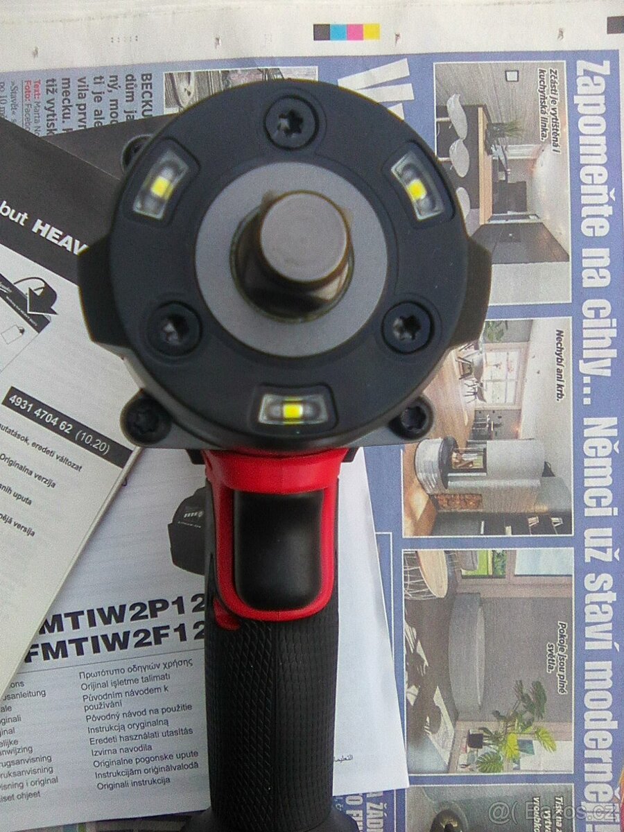 Milwaukee M18FMTIW2F12-0X 1/2 Golovy 881Nm aku razak