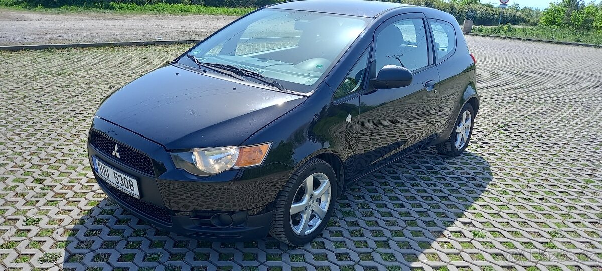 Mitsubishi Colt 1,1i klima