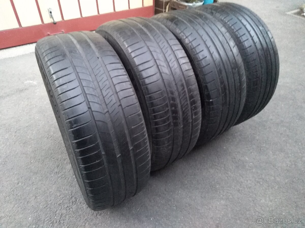 Prodám letní Gumy Michelin +Dunlop 205/55 R16