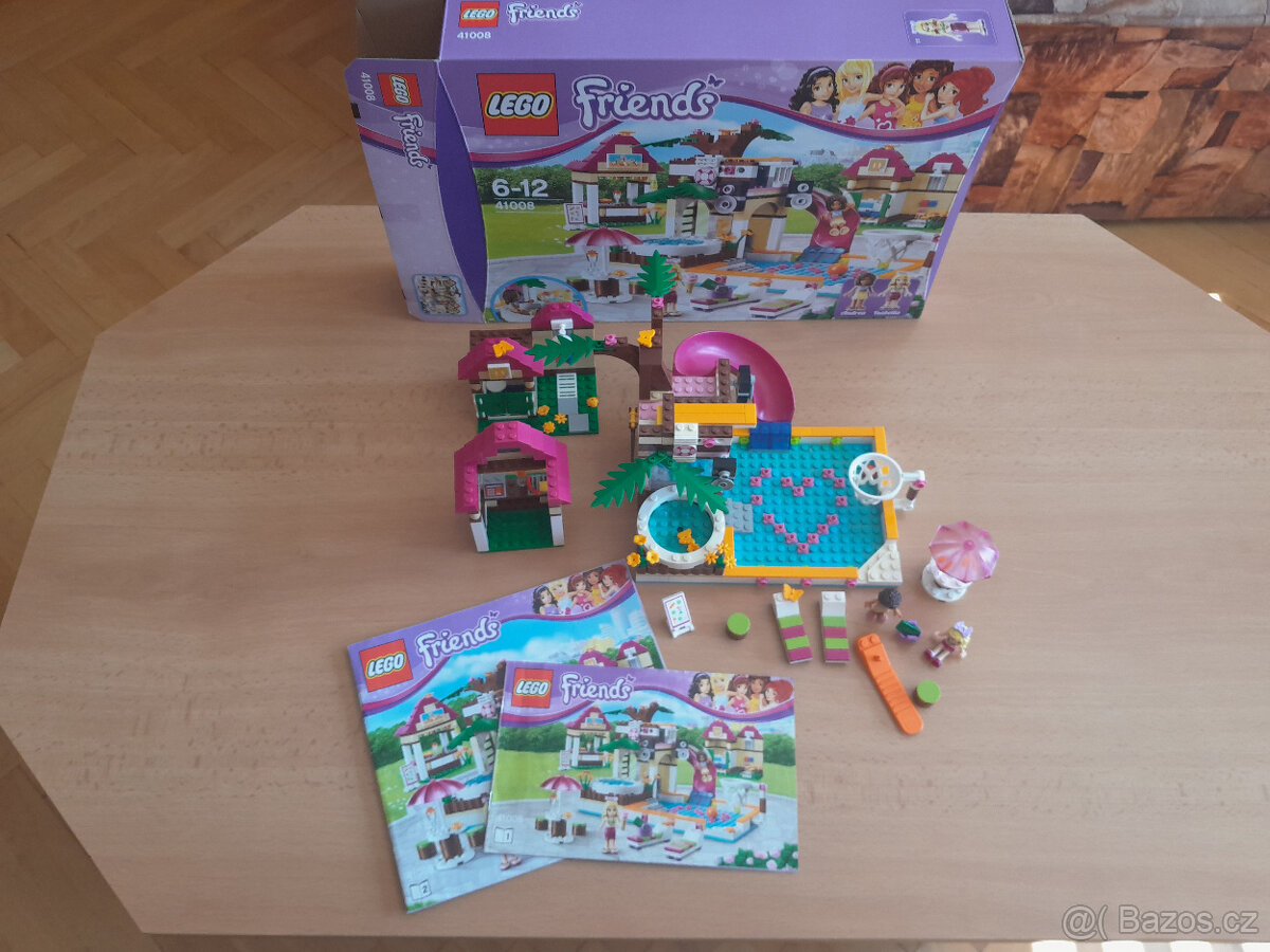 Lego Friends 41008 - Koupaliště v Heartlake