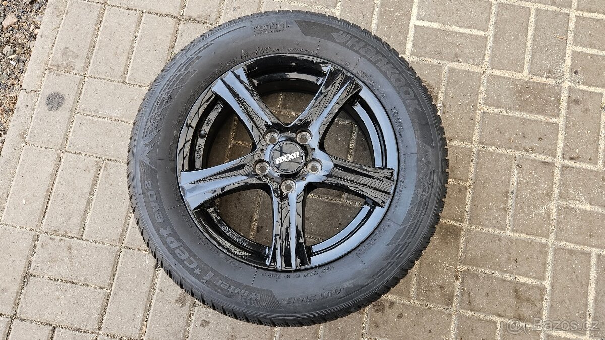 Zimní Sada Alu 5x112 215/60 R16 OXXO