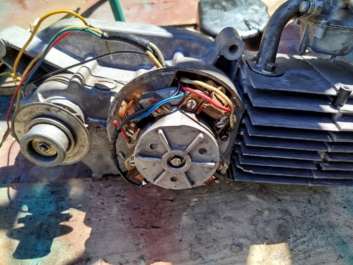 Motor babeta 210