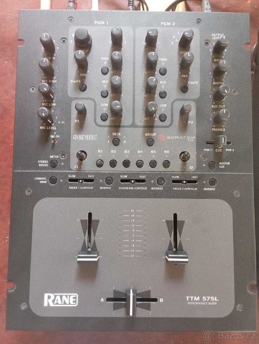 Rane TTM-57SL Serato mixážní pult