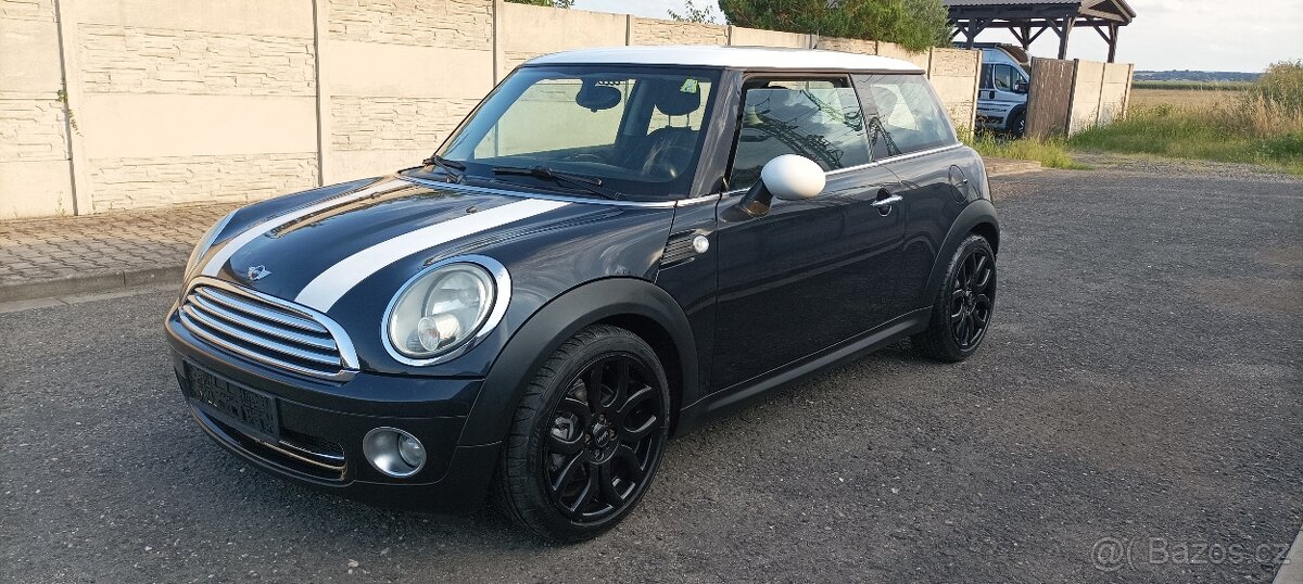 Mini Cooper 1.6I 88kW ORIG.124000KM r.v. 2009 2XKOLA