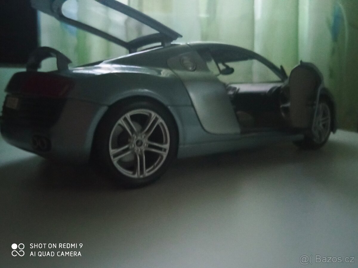 Model Audi r8 1:18