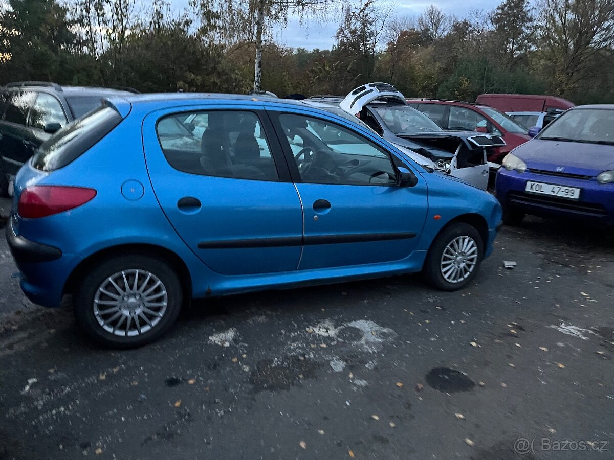 Peugeot 206-Náhradní dily