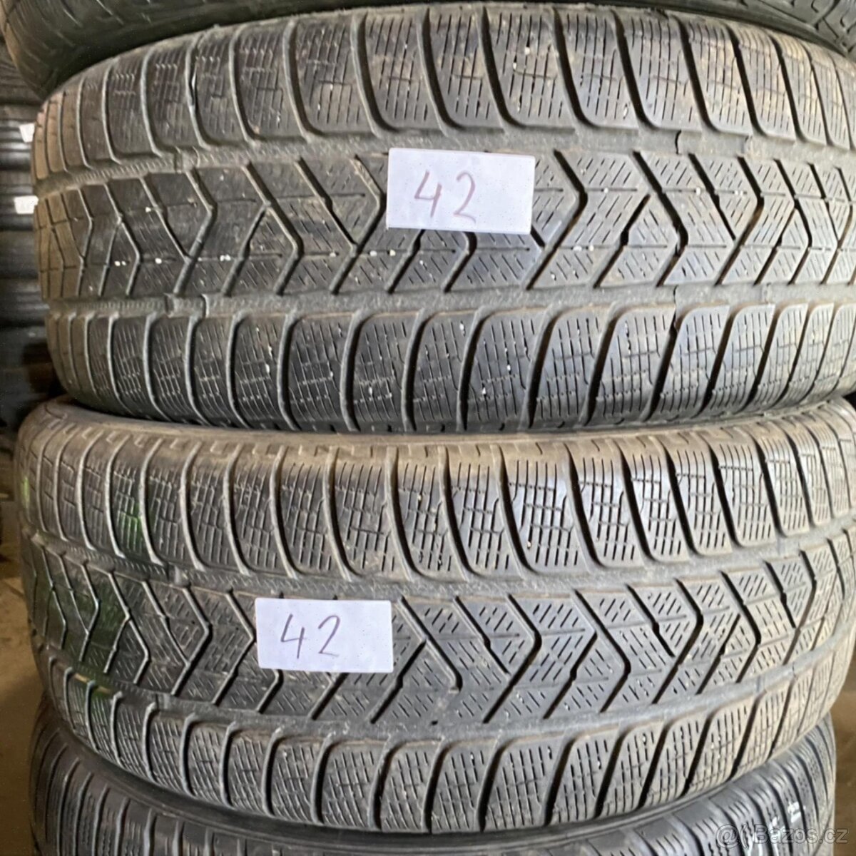 Zimní pneu 235/55 R18 104H Pirelli 6mm