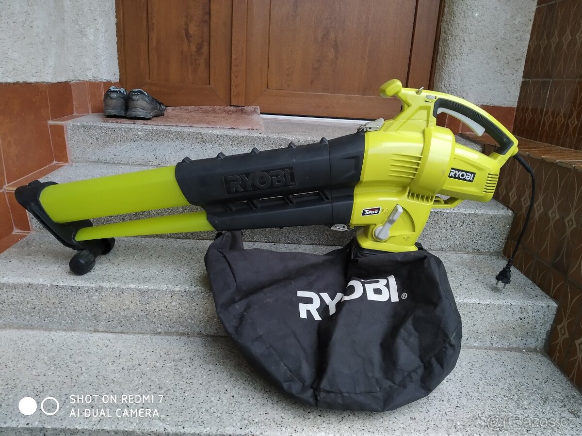 Prodám Elektrický vysavač/fukar RYOBI RBV 3000 VP