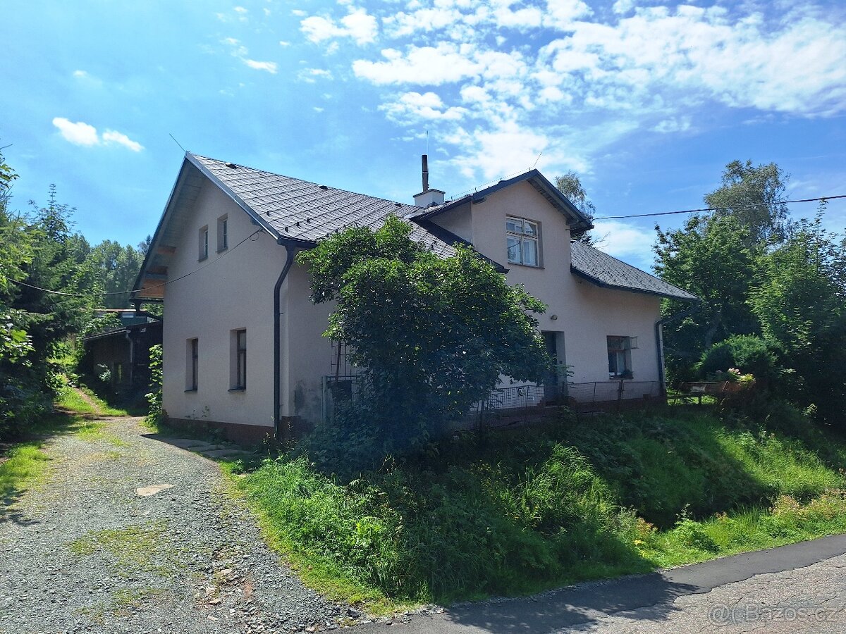 Prodej, rodinný dům, 1.413 m2, Sněžné