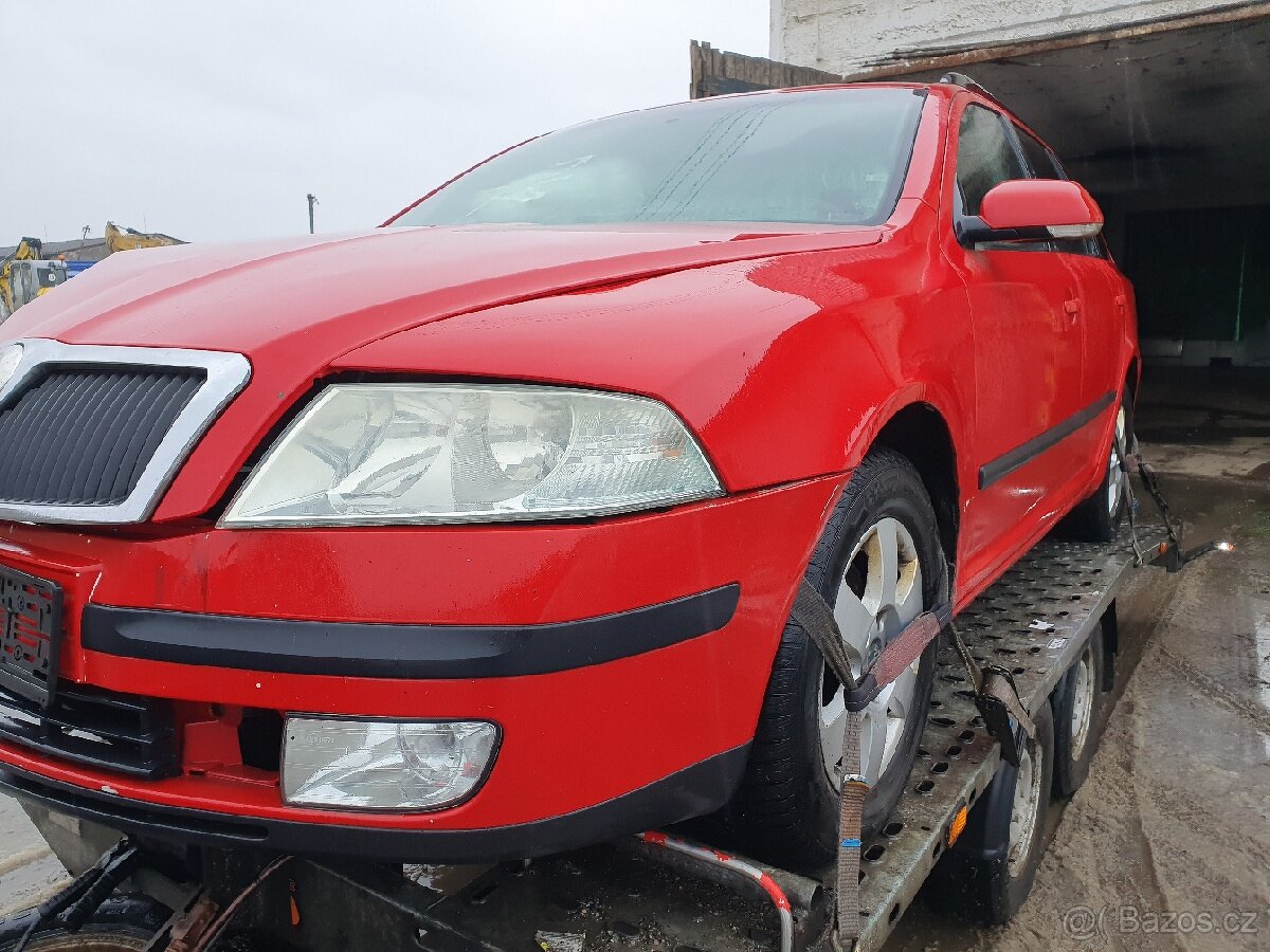 Škoda Octavia 2 combi 1.9 TDI n. d. - červená 8151