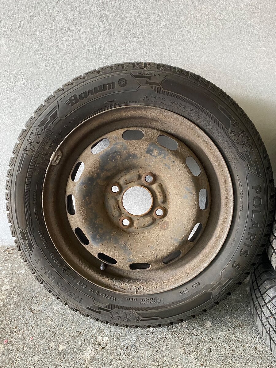 4x - Zimní pneu + disk - 175/65 R14T