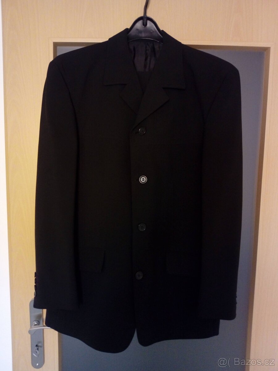 Pánský oblek (sako+kalhoty), černé, velikost 46, hezký stav