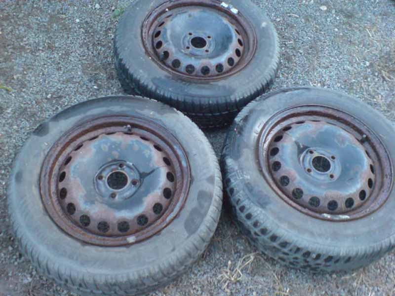 Disky Renault, zimní Dunlop Winter Sport 4D, 195/65/15, 3x