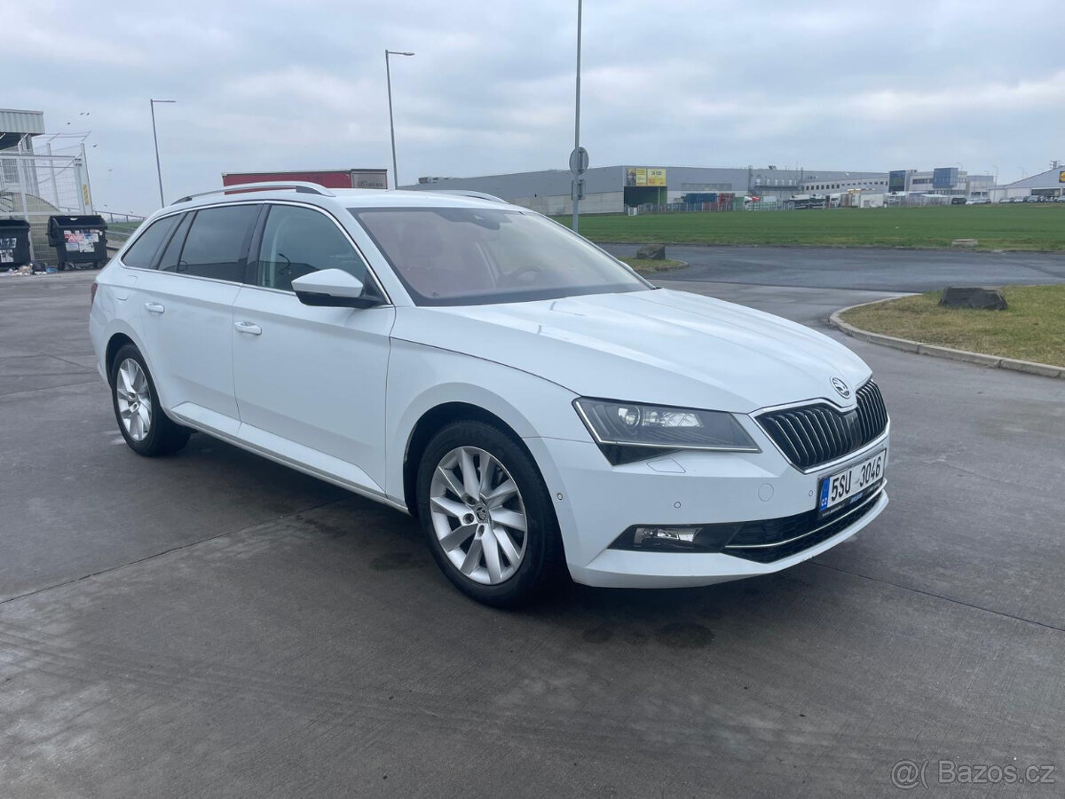 Škoda Superb 1.6 TDI DSG - Auta na splátky bez registru