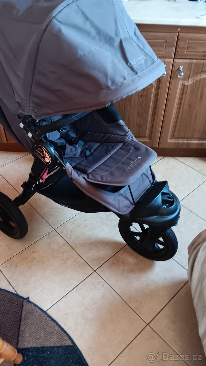 KOČÁREK BABY JOGGER