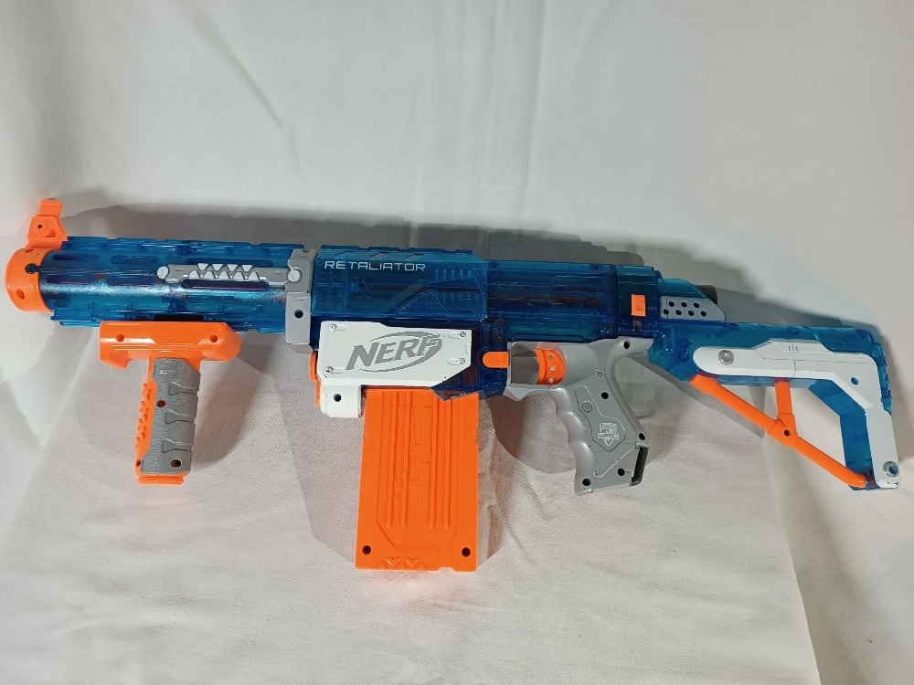 Nerf pistole Retaliator