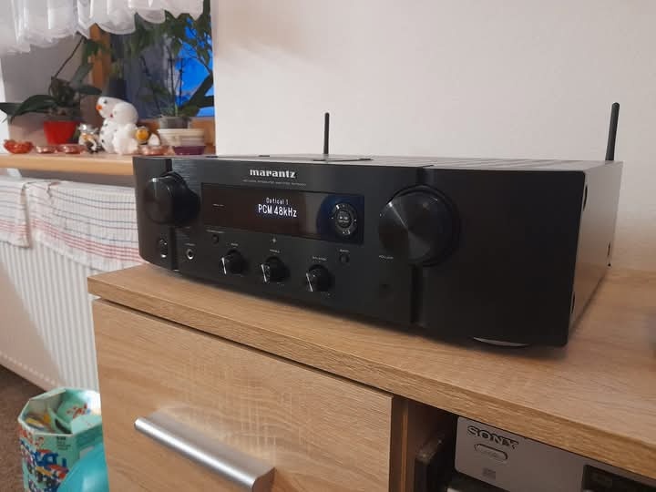 Marantz PM7000N - výměna za stříbrný