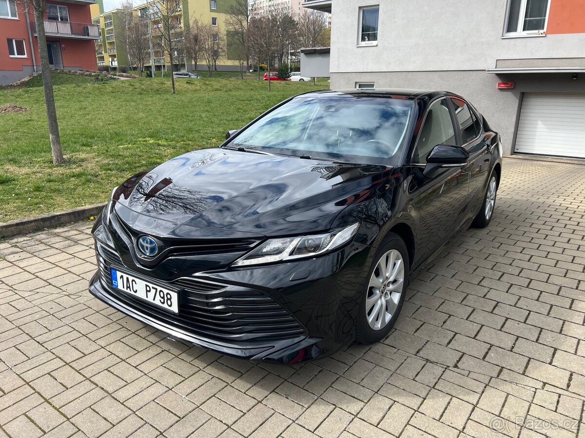 Toyota Camry Hybrid Business