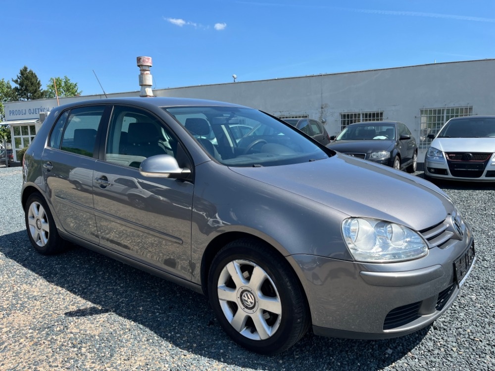 Volkswagen Golf V 1.9 TDi Verze bez DPF BEZ KOROZE