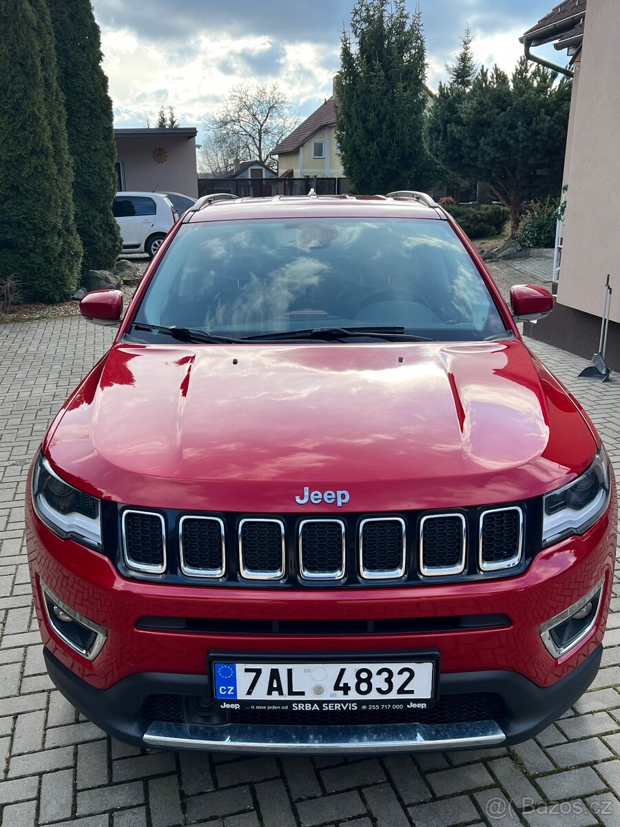 Prodám JEEP Compass 1,4 MultiAir,170k,AWD 9AT,rok 2019