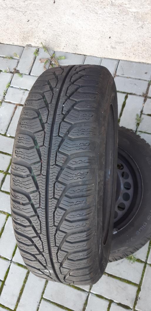 ZIMNÍ PNEU SADA  4KS  155/65/14   VZOREK 7mm