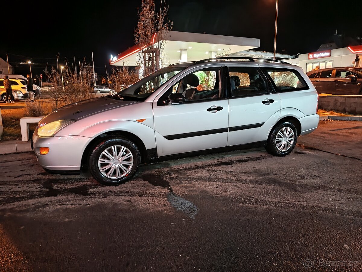 Ford Focus 1.6 74kw